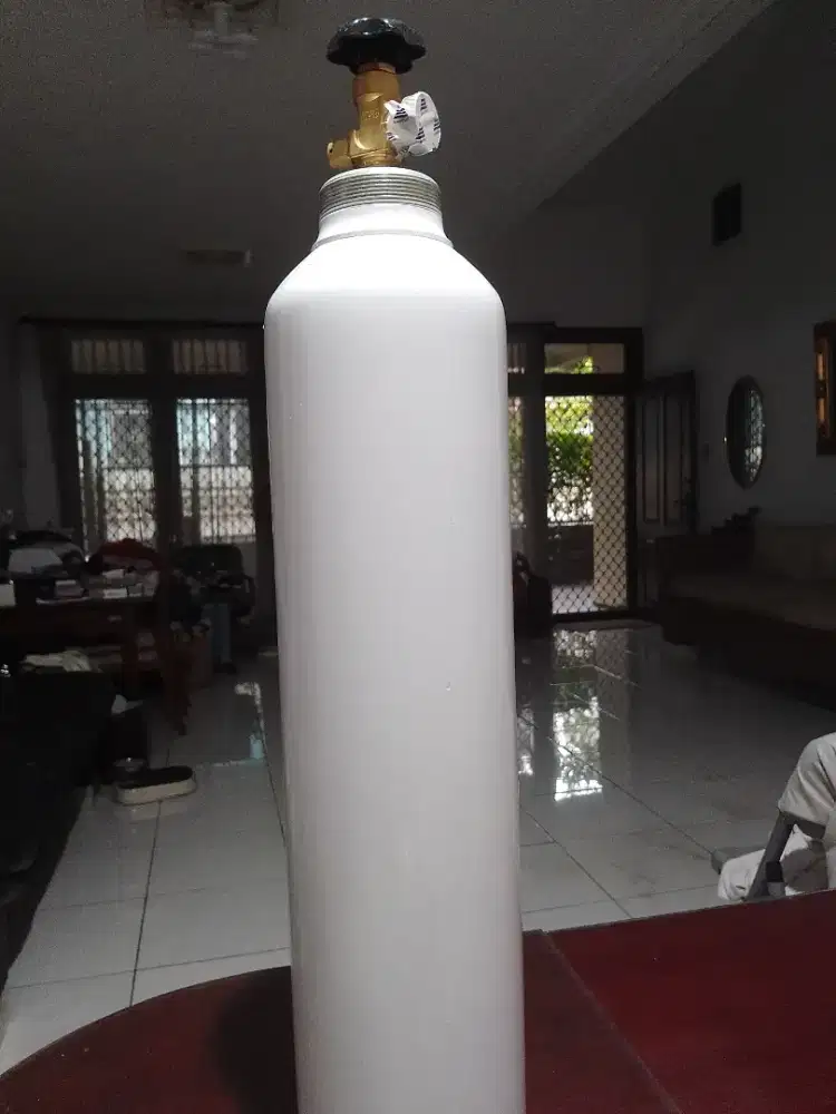 Tabung Oksigen medis