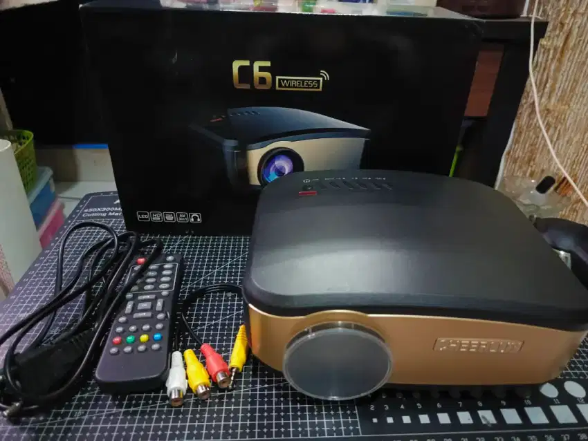 (Second) Mini Projector Wireless