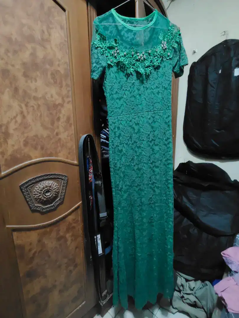 Dress Panjang Brokat Hijau Size S