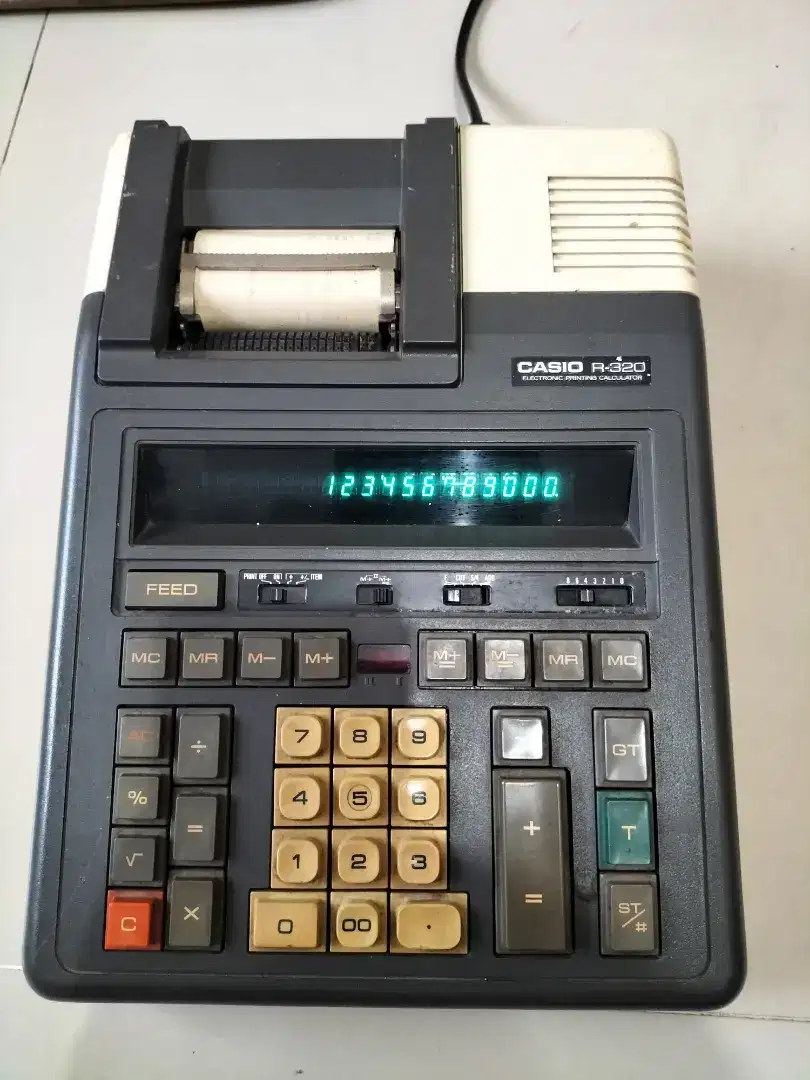 Di Jual Kalkulator, Calculator Casio R-320 Barang Langka