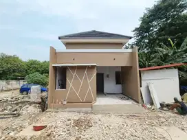Rumah baru jakarta 2kt 1km 1 garasi mobil murah cash 475 juta