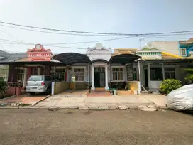 Jual Rumah 4 KT 10 Menit ke Mal Ciputra Tangerang Hadap Utara J-18205