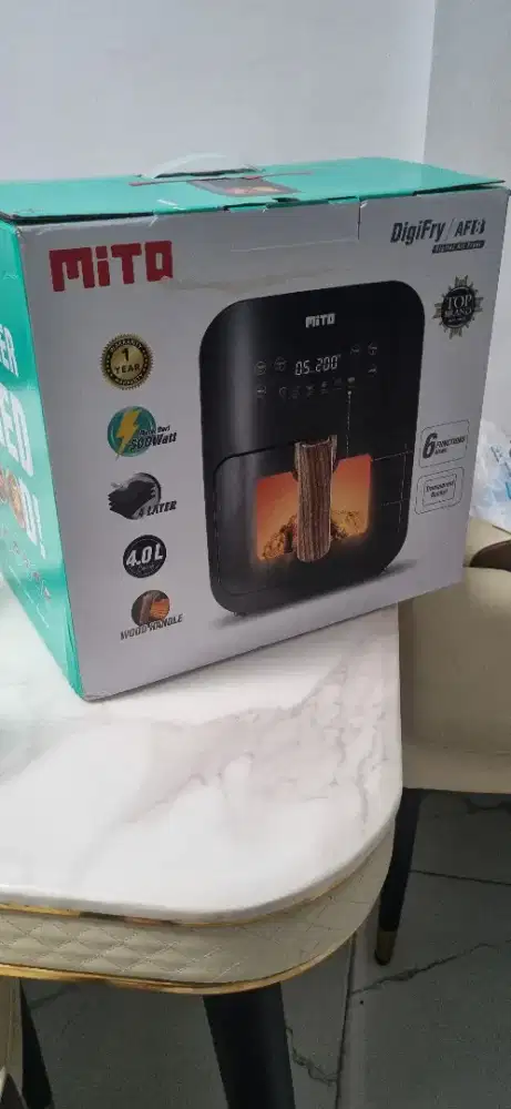 Air Fryer Bekas hadiah. Baru. Belum pernah dipakai