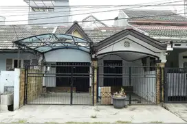 Rumah Perlu Renovasi SHM Bisa KPR Strategis Dekat Jakarta Barat