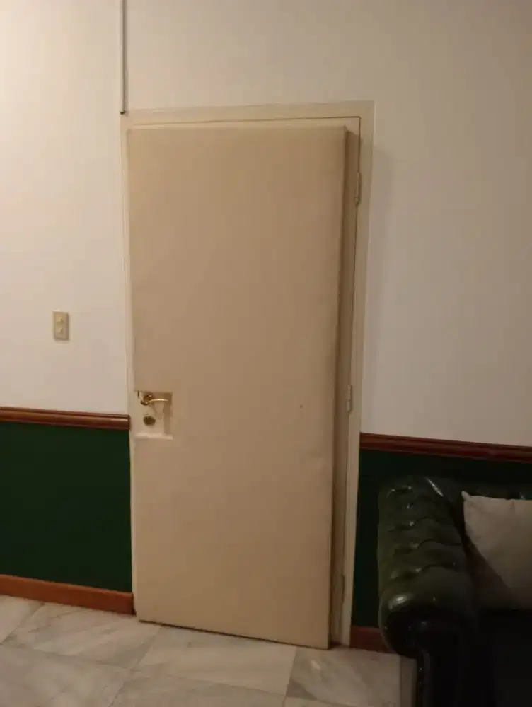 TUKANG PEREDAM SUARA RUANG podcast livestreaming studio musik karaoke