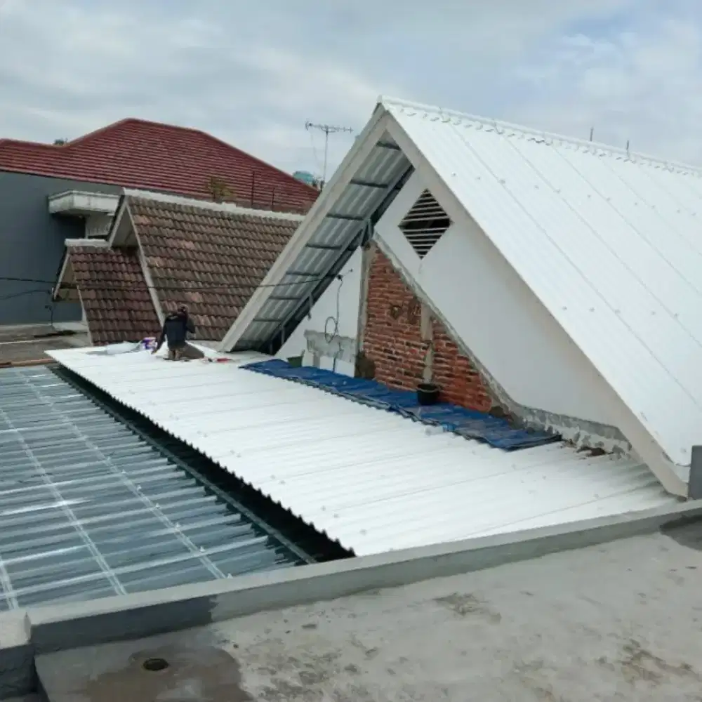 Tukang perbaikan atap bocor renovasi pasang baja ringan plafon PVC GRC