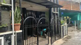 DIJUAL RUMAH DI ANTAPANI BISA DIJADIKAN TEMPAT KOST