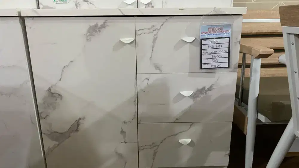 Lemari Laci Graver KSB 8052 Motif Marmer - Bisa Cicilan