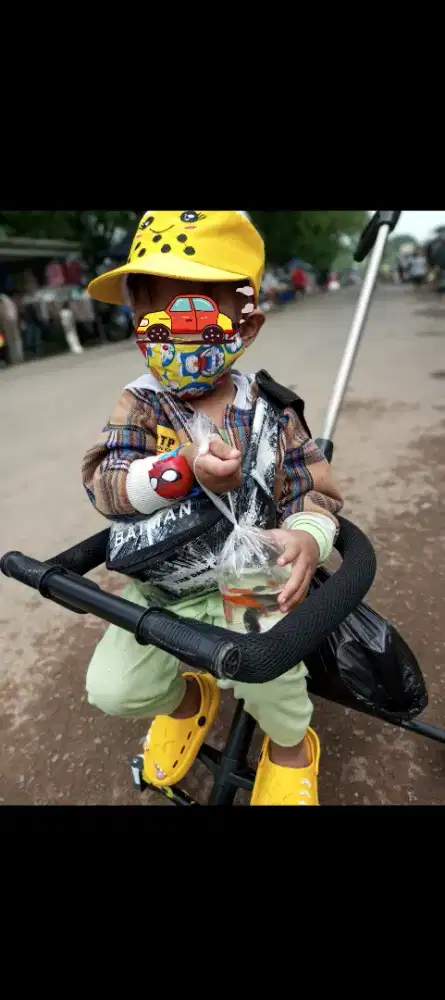 Stoller lipat traveling