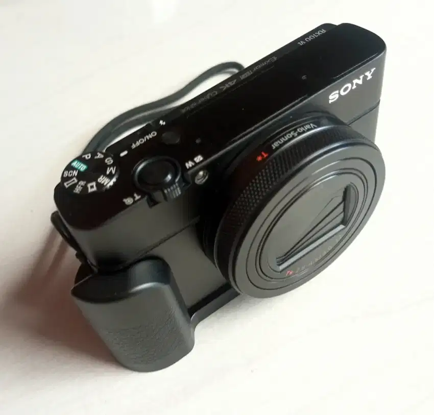JCC HG-RX100 Hand Grip u/Sony RX 100 Series 