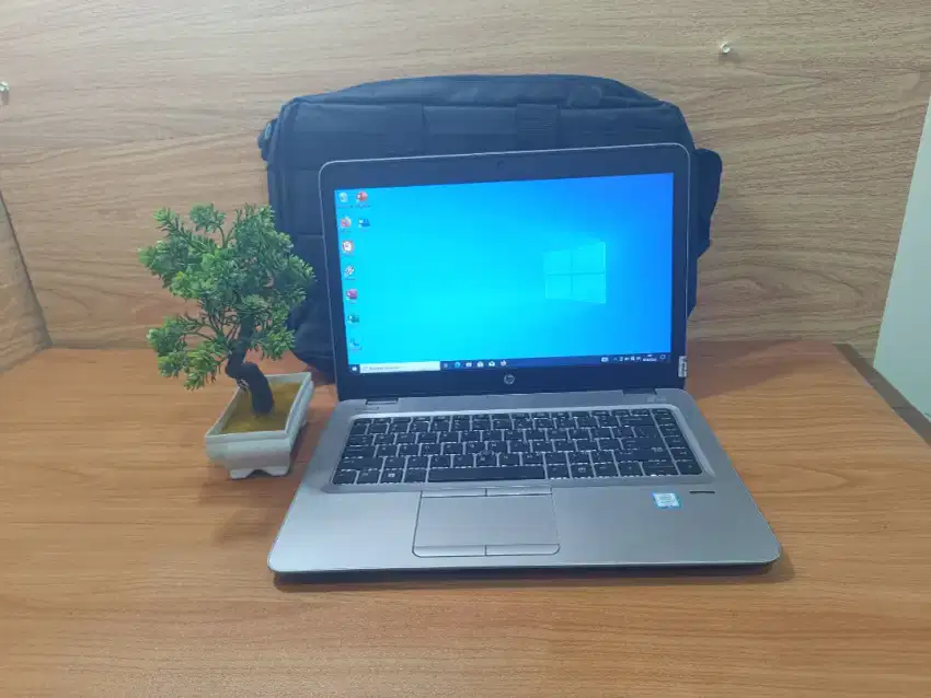 Dicari dan dibeli laptop second