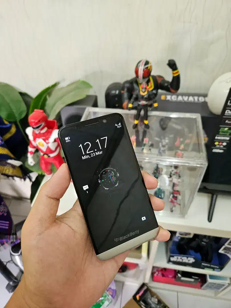 Blackberry Z30 Mulus Kolektor item tag Passport Dallas key 2 Priv