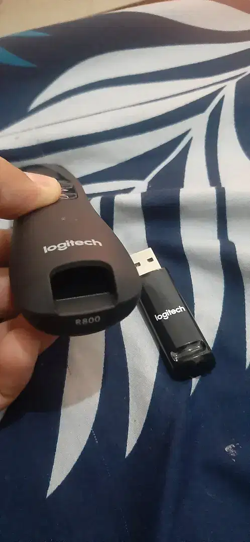 Logitech R800 Professional Presenter