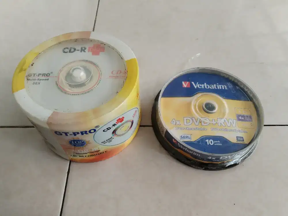 CDR GT Pro 50 keping + DVDRW Verbatim 10 Keping