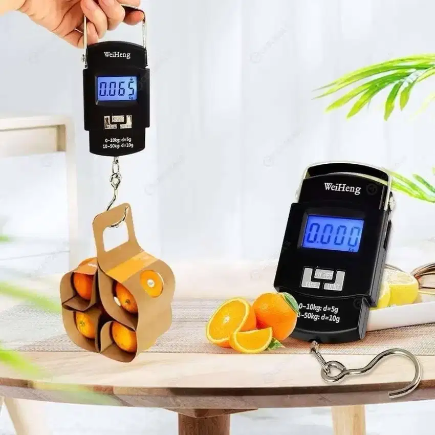 Timbangan Gantung Weiheng Digital 50kg Koper Buah Daging Laundry 50 kg