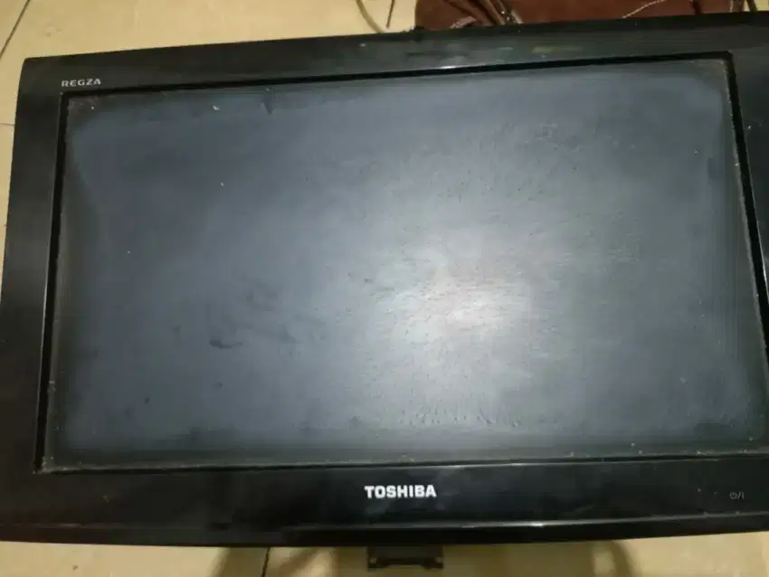 Tv toshiba22inc plus STB