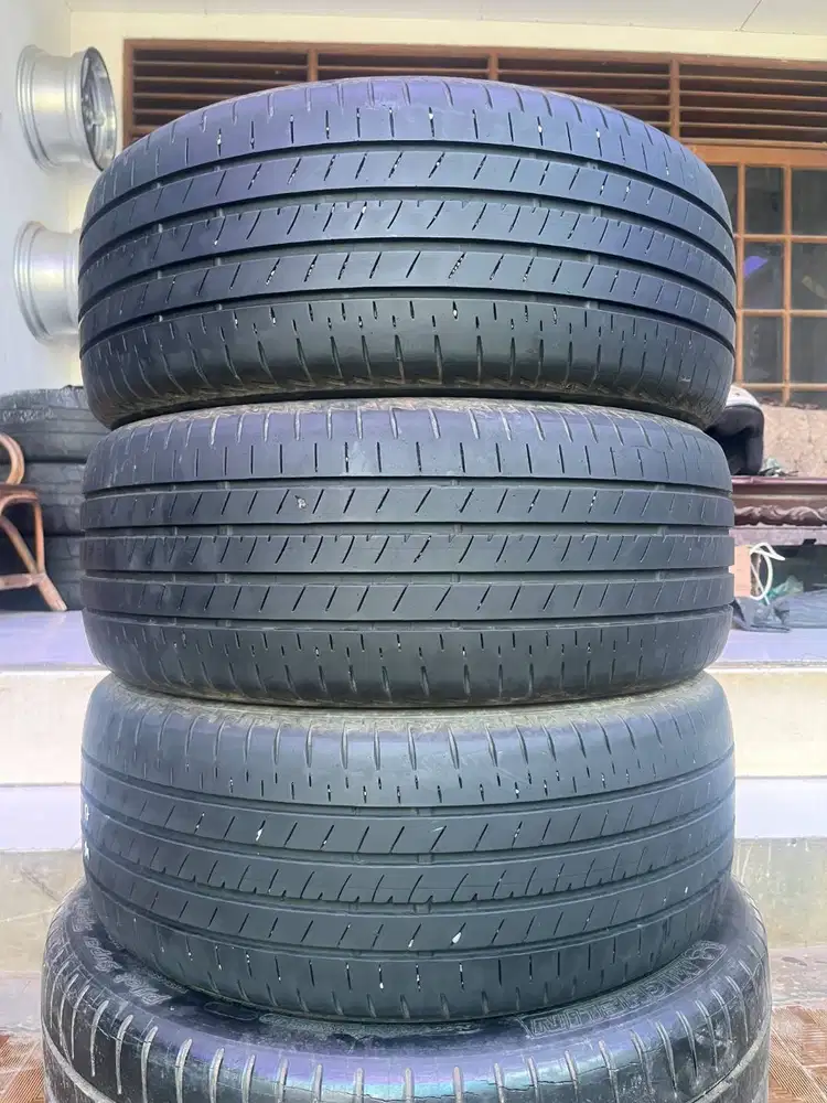 Ban Bridgestone Turanza T005a 205 50 r17 3pcs
