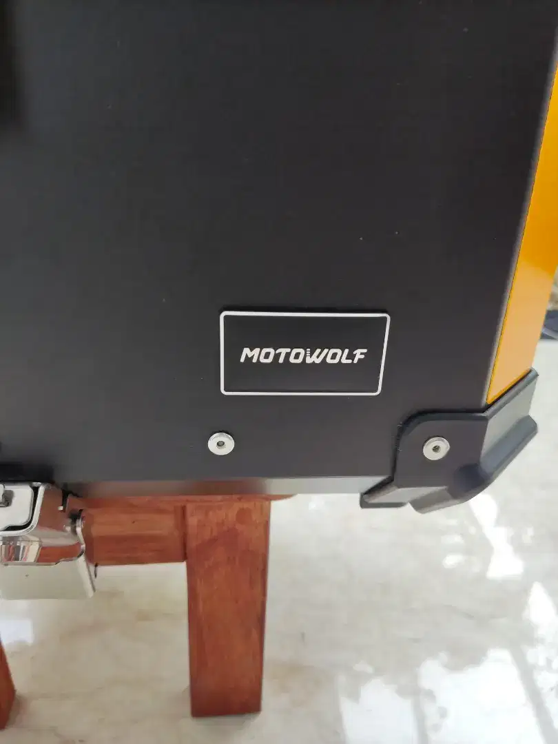 Top box motowolf