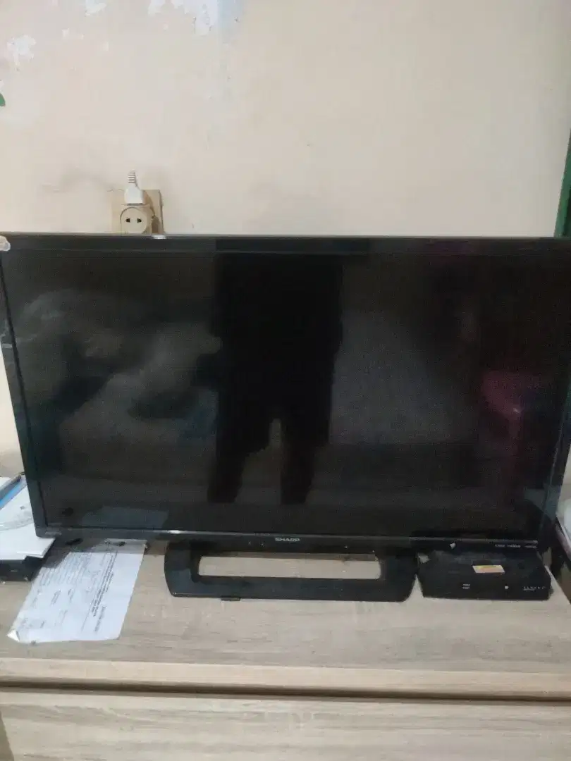 Dijual TV led Sharp aquos 32 inch