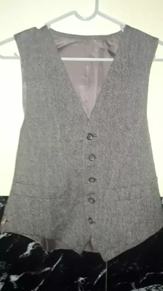 ROMPI PRIA COKLAT ABU BEKAS UKURAN M