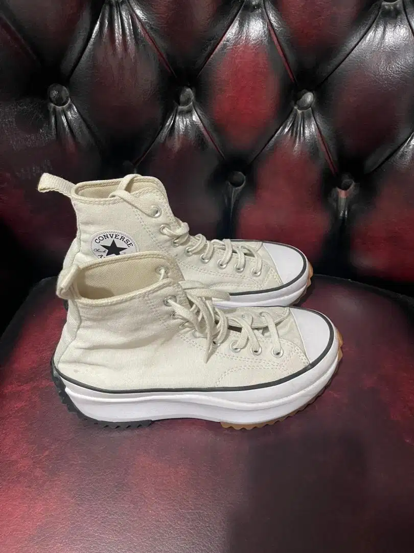CONVERSE RUN STAR HIKE WHITE SIZE 38