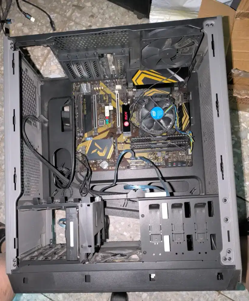 Corsair Graphite 230T