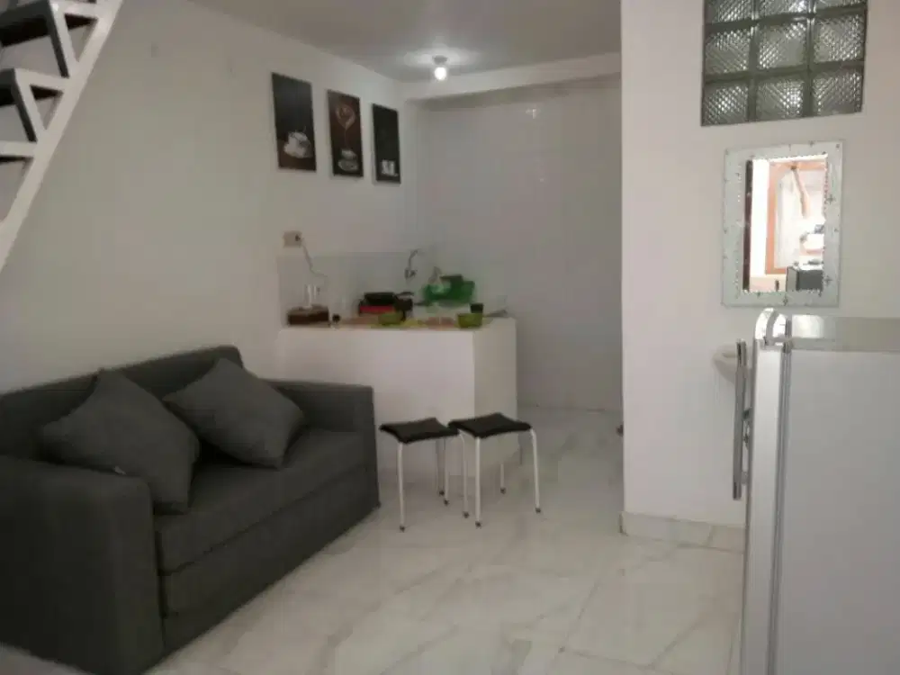 Disewakan kost 2lt(loft), lengkap, bisa harian,mingguan,,bulanan