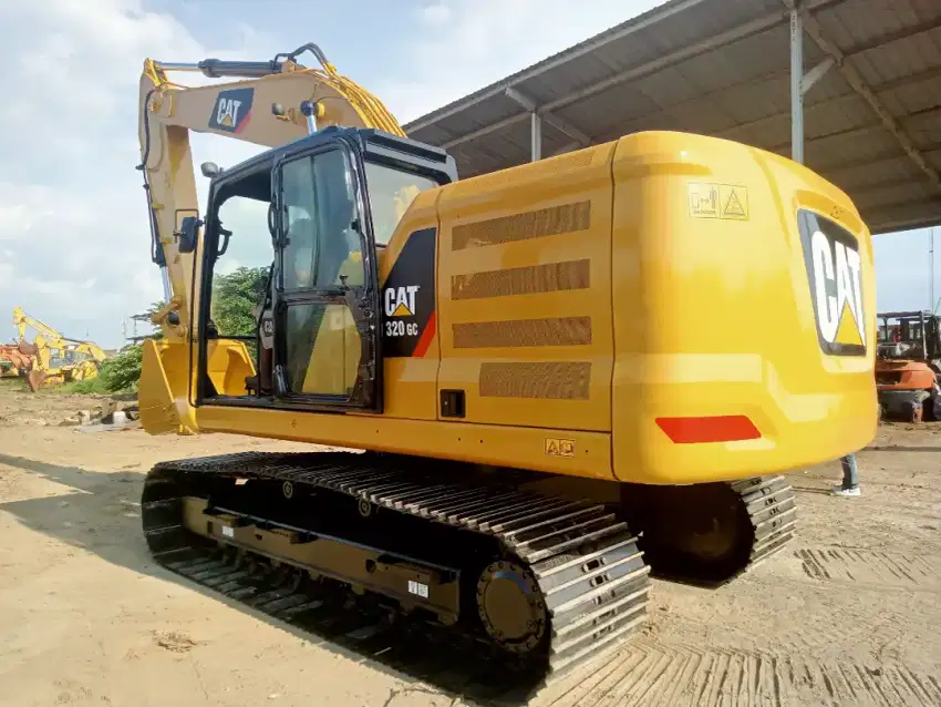 JUAL EXCAVATOR 2019 ALAT BERAT CATERPILLAR 320GC