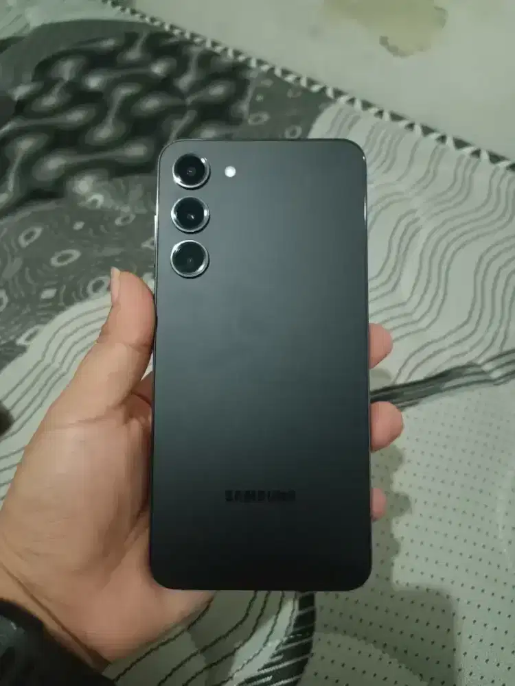 Samsung S23 plus 5G black 8/256 sein