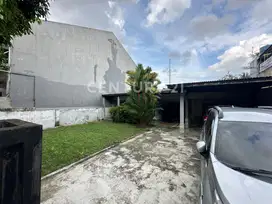 Rumah Tinggal Akses Jalan Depan 2 Mobil Di Utan Kayu NS0162