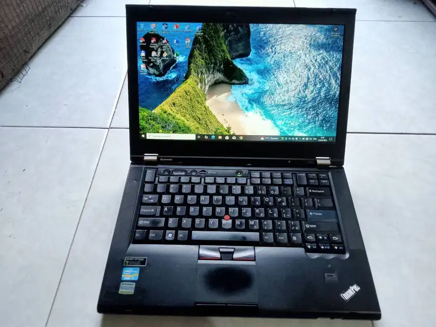 Thinkpad T420 / Core i7 Gen-2 / nVidia / SSD 256Gb / 8Gb / 2Jam