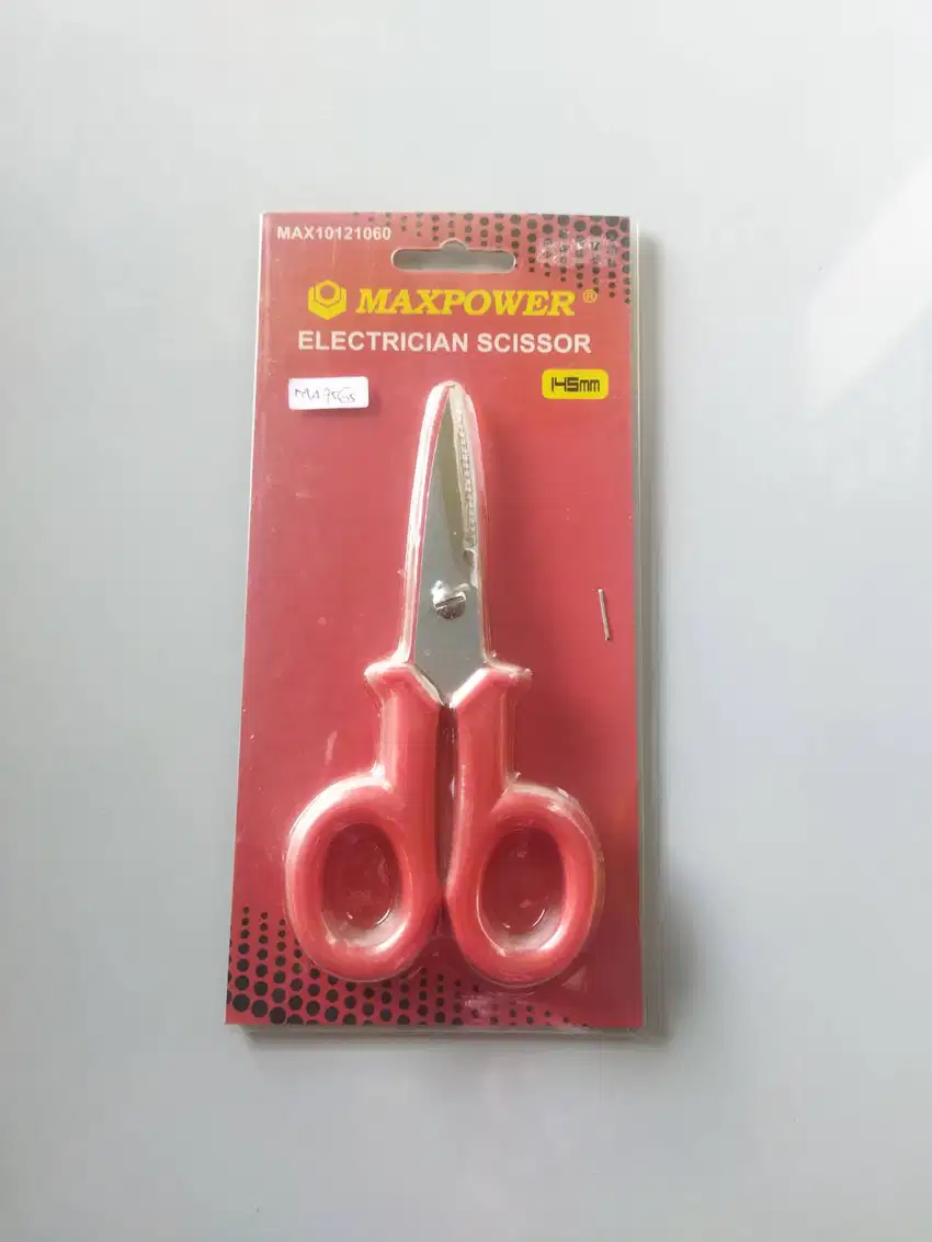 GUNTING TERSEDIA BERBAGAI MEREK WIPRO, MAXPOWER, DAN CAP MATA