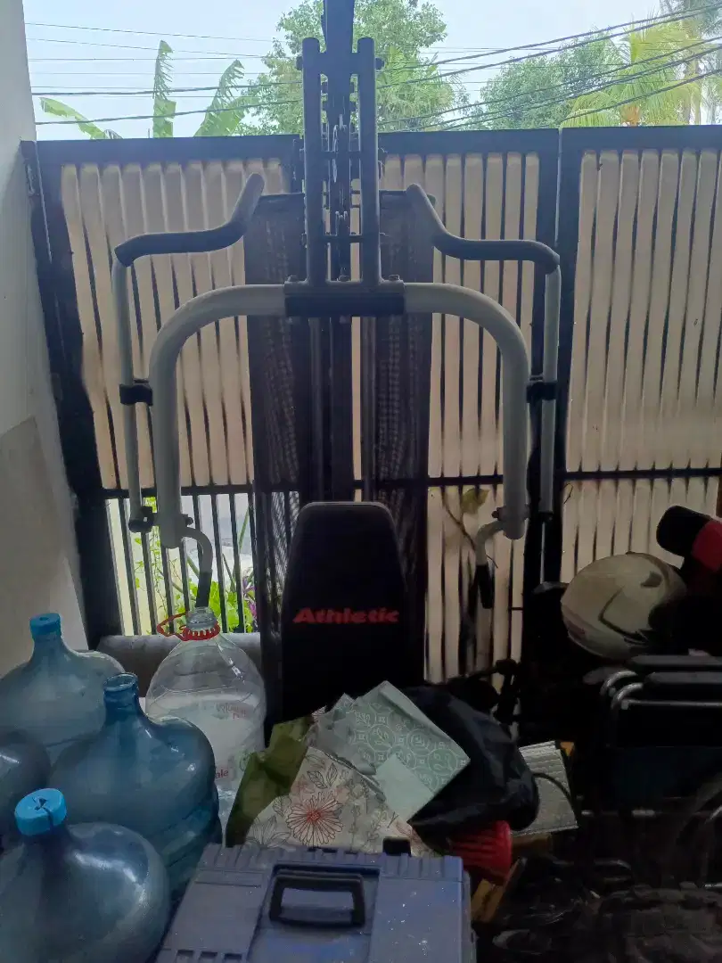 Alat fitnes multifungsi