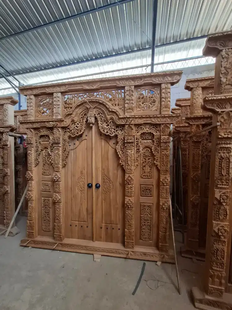 gebyok 250x260 angin2 kaligrafi