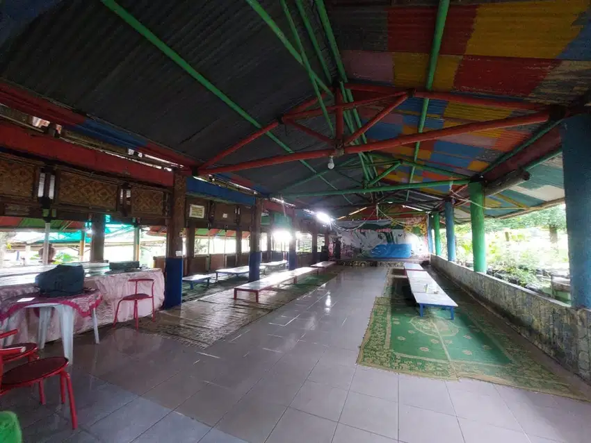 Ruang Usaha Resto dan Pancingan Strategis Karangpandan Karanganyar