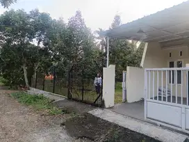 KEBUN DURIAN PLUS RUMAH SIAP HUNI