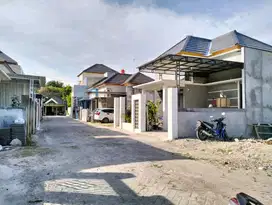 RUMAH BARU 2 LANTAI PESAN BANGUN PONOROGO KOTA