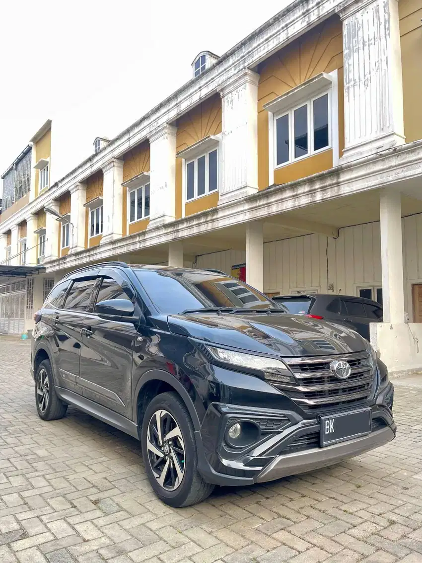 TOYOTA RUSH 1.5 GR MATIC