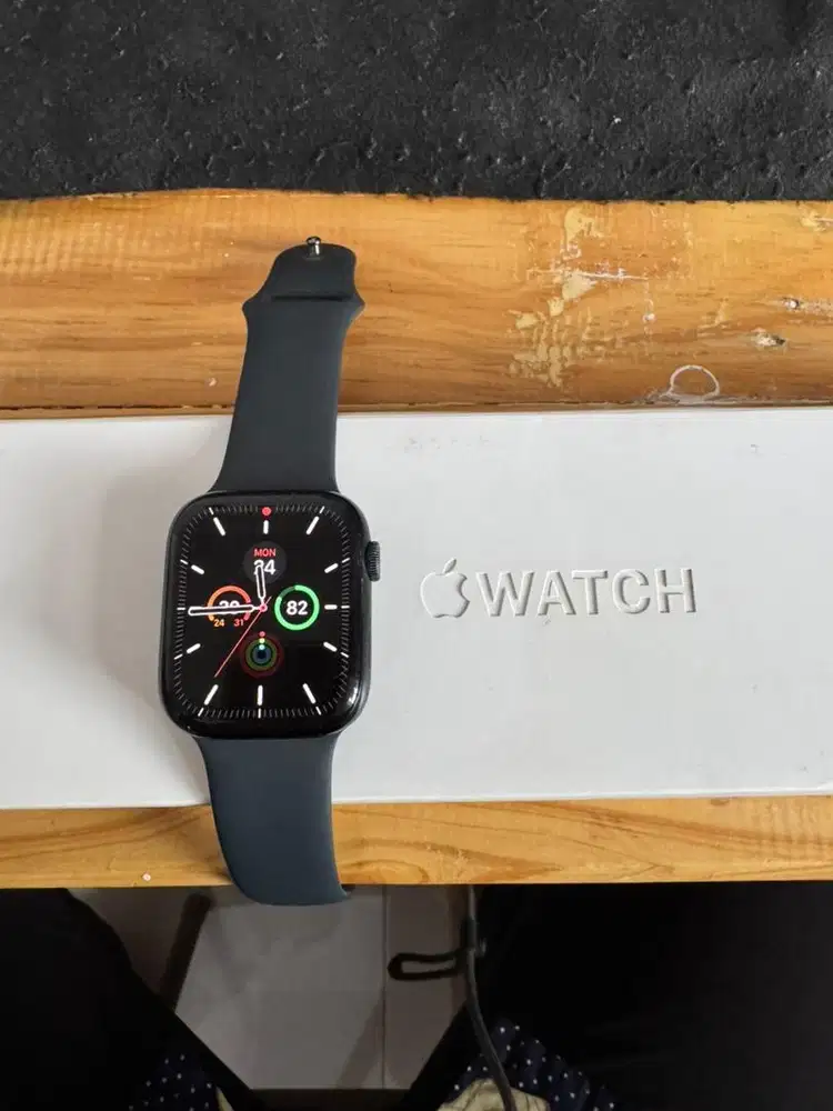 APPLE WATCH SERIES 8 45 MM MIDNIGHT