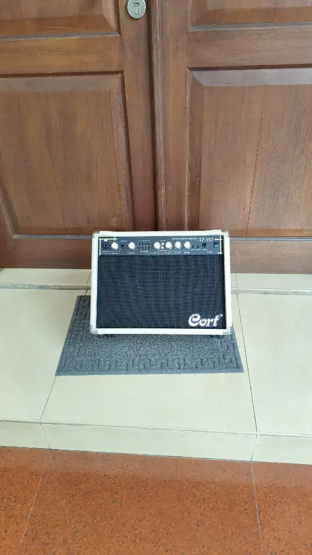 Ampli Cort AF30 suara gurih mantap