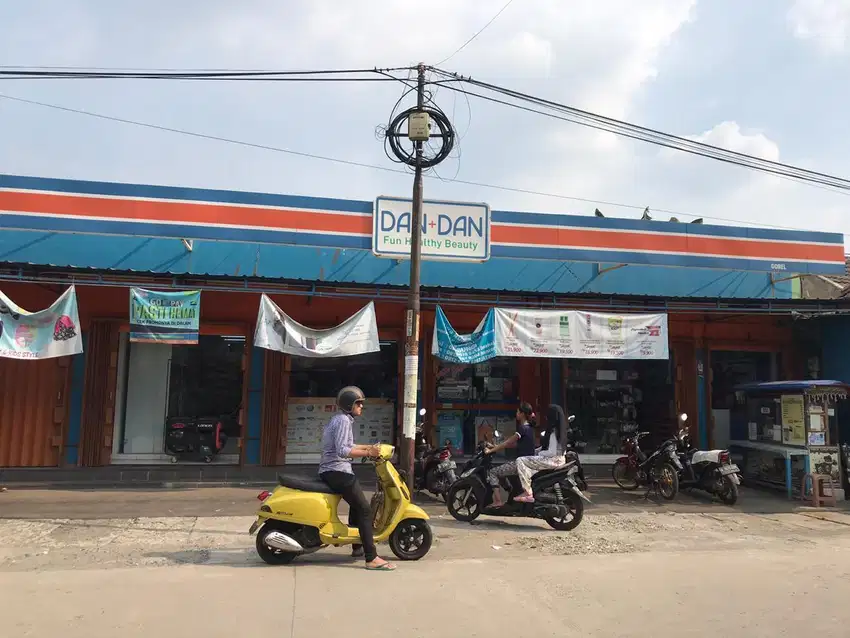 Ruko Lembah Hijau Mekarsari Cimanggis cocok untuk Minimarket