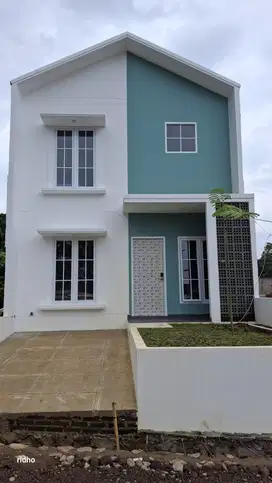 Rumah 2 lantai cantik di ujungberung bandung promo dp 3 jt