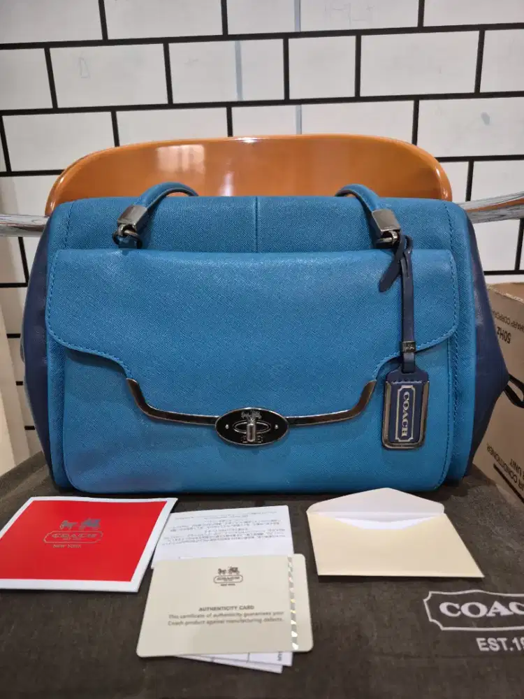 Coach blue marine shoulder bag