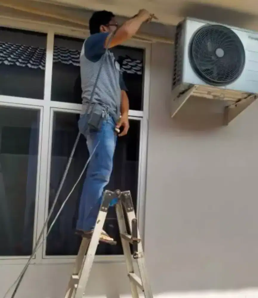 Teknik AC Medan Service