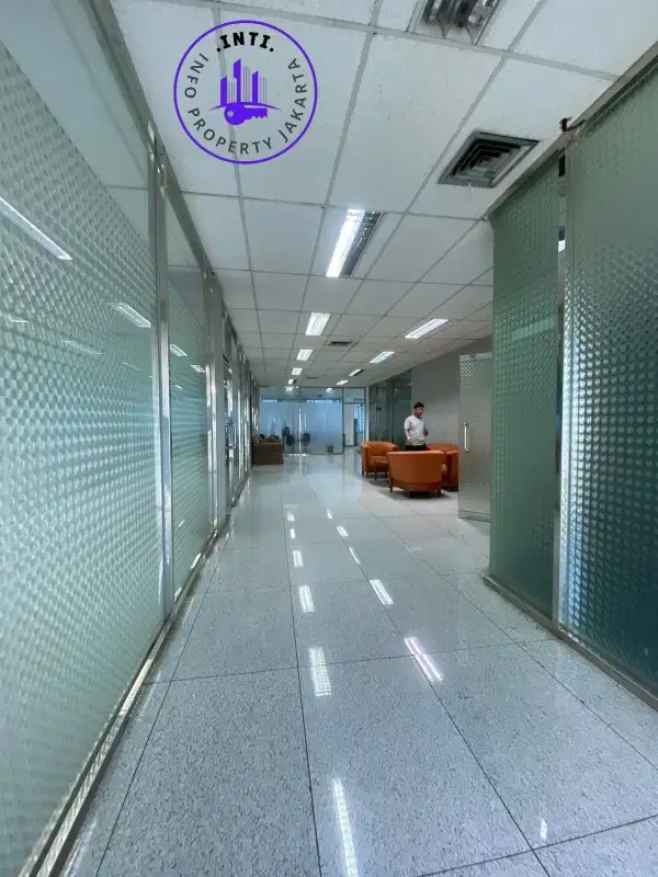 Gedung kantor bisa untuk sewa atau jual di Wisma Gandaria, JakSel