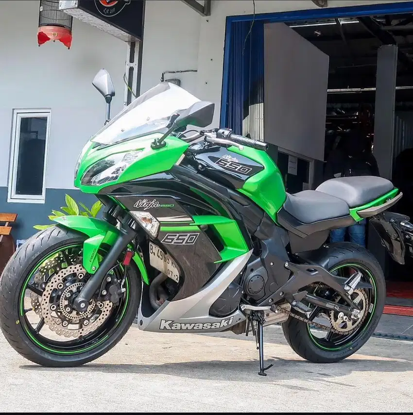 Motor Kawasaki Ninja 650 ER6F ER6 ABS tahun 2015 full part asli ER6N