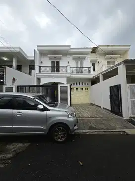 Rumah second non cluster di Pejaten Barat Jaksel