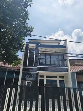 Dijual rumah brand new murah di Regency Melati Mas BSD