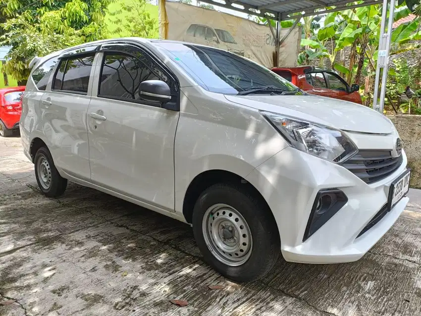 Daihatsu Sigra MT 2023