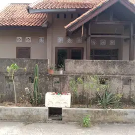 BUC Rumah + Warung di Taman Baruna Jimbaran Badung Bali
